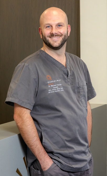 Dr Michael Davies Dr Michael Davies