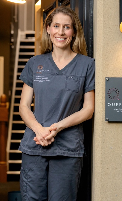 Dr Nicola Parkash Dr Nicola Parkash